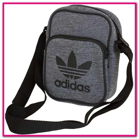 adidas Taschen, Rucksäcke, Umhängetaschen 